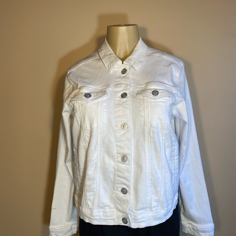 Seven7 Women's Classic White Jean Jacket